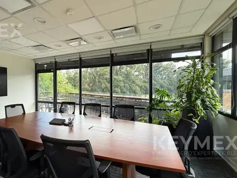 Alquiler Oficina de Categoría 420m² en Parque Austral - Terraza Exclusiva y 8 Cocheras