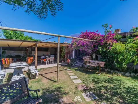 VENTA CASA 3 DORMITORIOS BARROS BLANCOS 