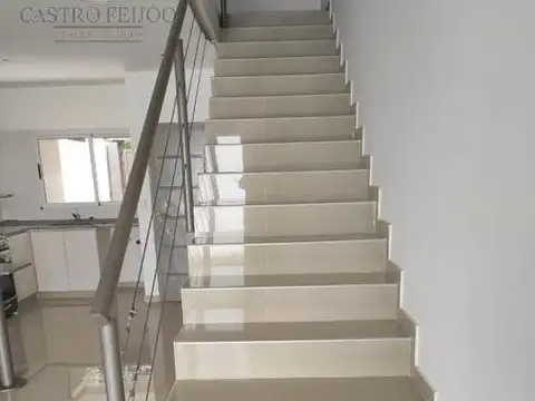 Depto Tipo Casa en Venta A Estrenar