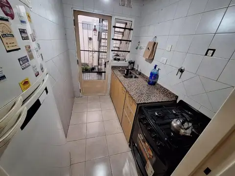 Casa 2 ambientes con 1 baño