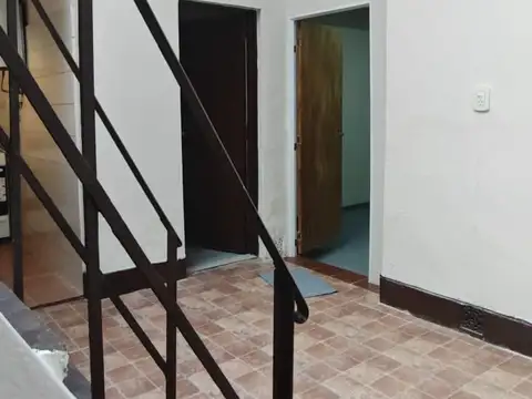 Depto Tipo Casa en Alquiler de 2 ambientes