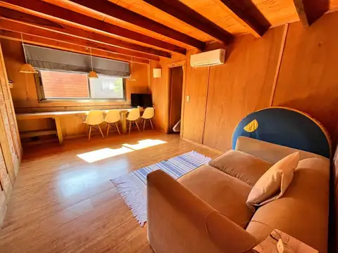 VENTA CASA 5 AMBIENTES - DELTA TIGRE - con muelle