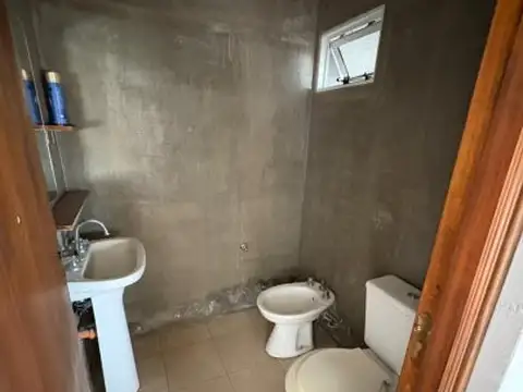 Depto Tipo Casa 3 ambientes con 2 baños