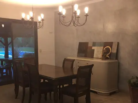 Casa en Venta al Este