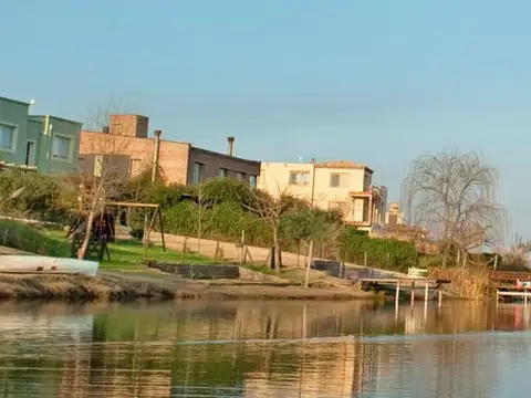 Arribeños 1600
