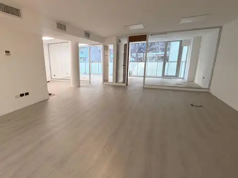 Oficina en Alquiler 8 años