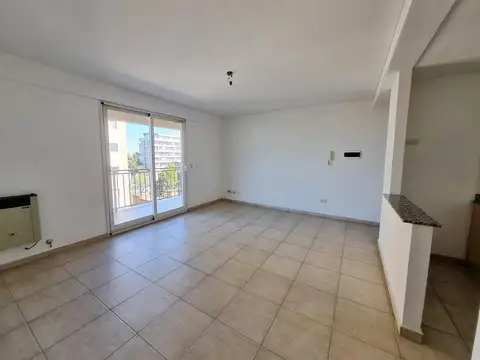 Las Heras 772, 1º Piso