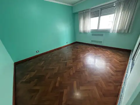 DEPARTAMENTO TRES AMBIENTES EN ALQUILER EN EL CENTRO DE AVELLANEDA