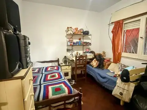 VENTA EN BLOCK CASA AL FTE Y DEPARTAMENTO AL FONDO BIEN UBIC