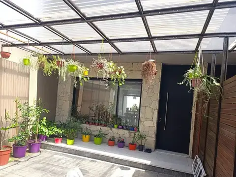 Dúplex en Venta 3 ambientes Morón Patio cocheras 