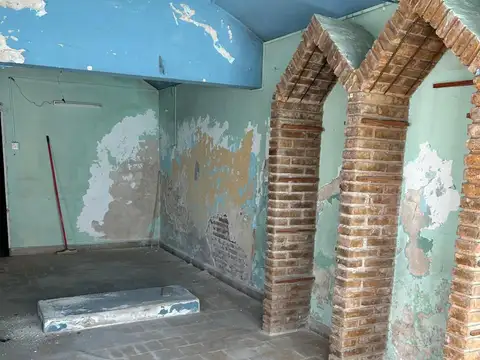 Casa amplio Lote, San Martin, San Carlos Sud