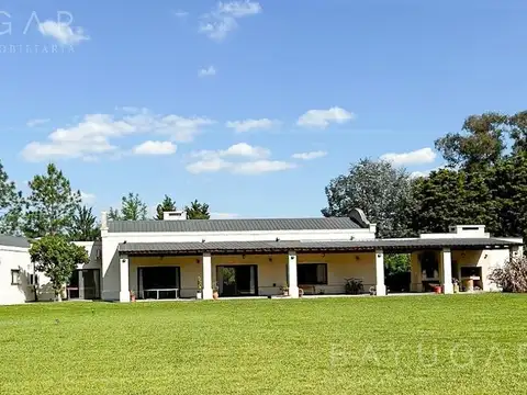 Casa en Venta al Oeste