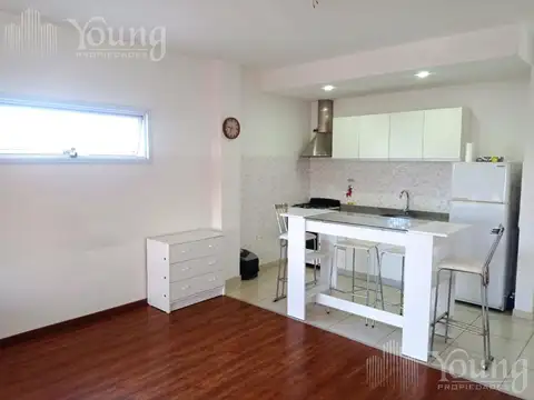 Departamento en Alquiler en Bernal Oeste, $ 400.000