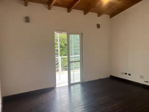 Casa en Alquiler en Guemes, $ 850.000