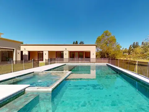 Casa en Venta de 5 dormitorios