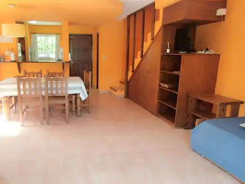 Venta Complejo 5 casas 3 Amb  y 2 Amb+ Piscina + parque y parrila frente al mar!