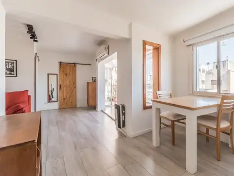 DEPARTAMENTO. 2 AMBIENTES. BALCÓN. LUMINOSO. VISTA ABIERTA. FRENTE.