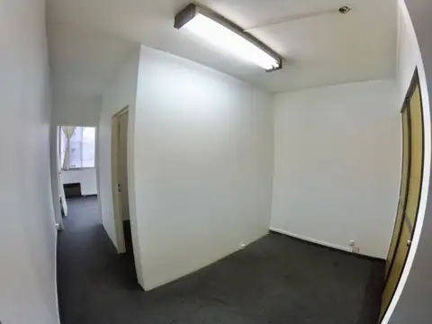 Oficina 3 ambientes con 2 baños