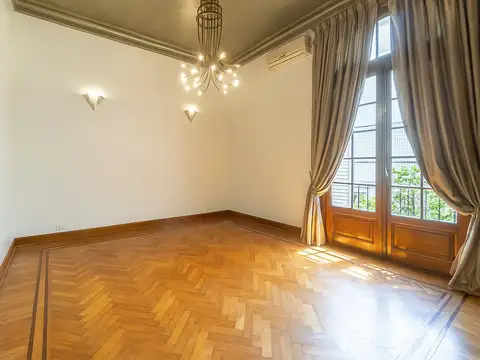 Departamento en Venta al Noreste