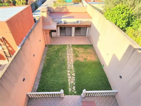 Casa en Venta de 5 dormitorios