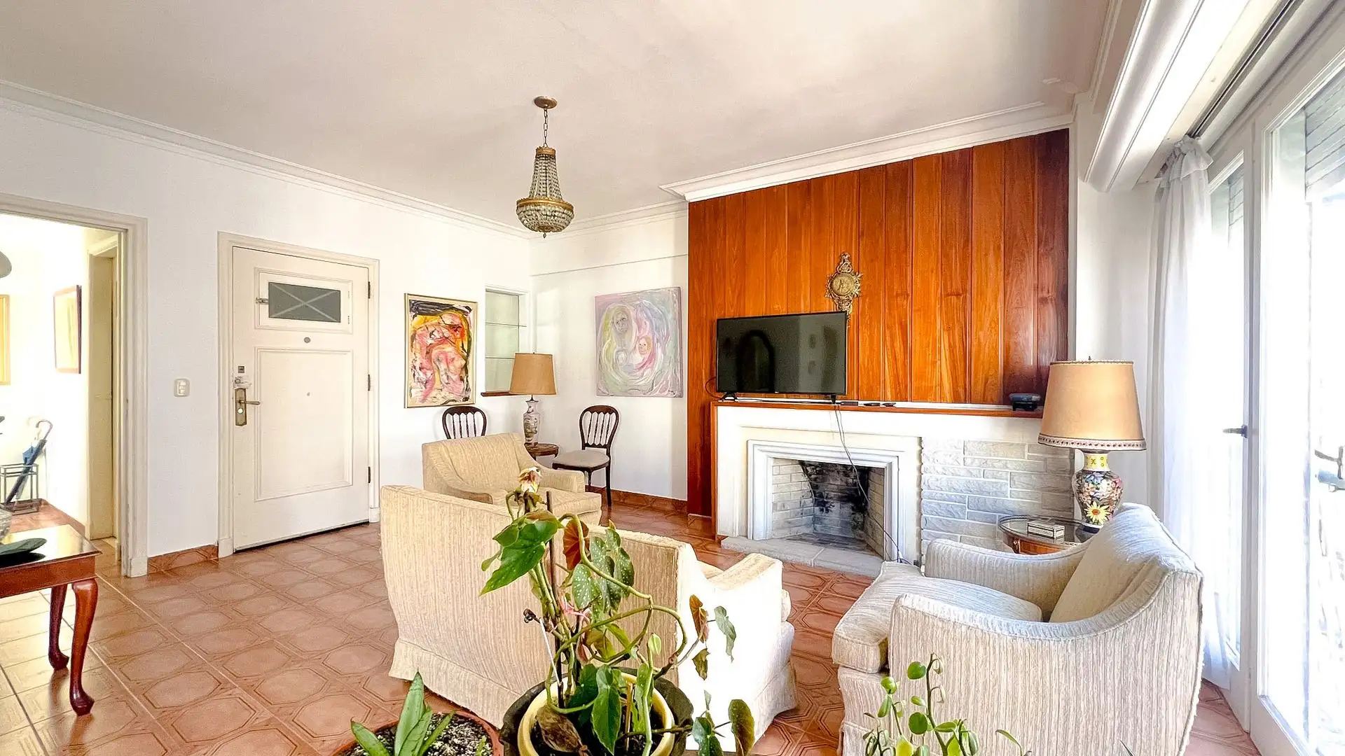 Venta departamento 4 ambientes al frente Centro