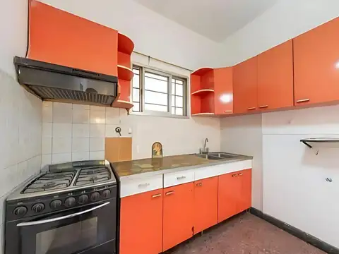 Depto Tipo Casa en Venta 60 años