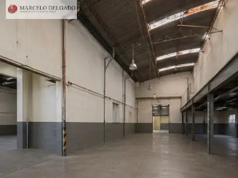 Depósito - Galpón de 1150 m2  en Gerli - Avellaneda - ALQUILER