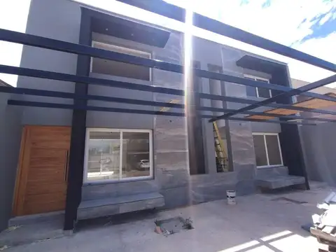 Depto Tipo Casa en Venta de 2 ambientes