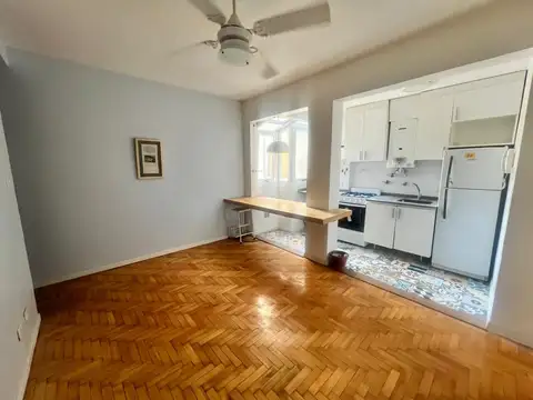 Muy lindo departamento de 2 amb. Excelente ubicación.