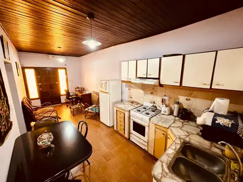 Casa en Venta en Sourigues, USD 55.000