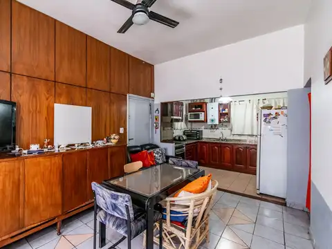 Doctor Amadeo Sabattini 4400