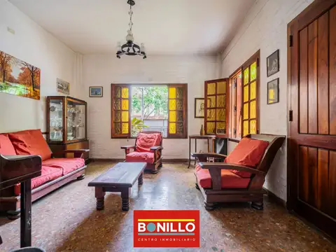 OPORTUNIDAD Venta de Casa A REFACCIONAR en Villa Pueyrredón