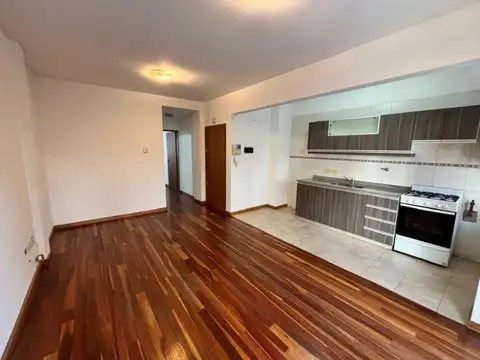Departamento en Alquiler en Villa Urquiza, $ 800.000