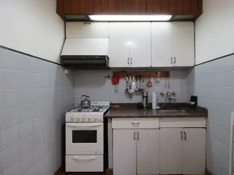 VENTA PH DE 3 AMB MONTECASTRO CON PATIO Y TERRAZA
