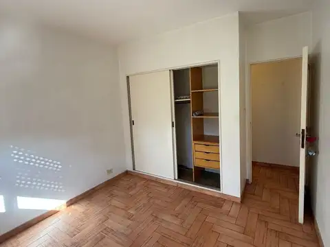 Departamento en Alquiler en Olivos, $ 650.000