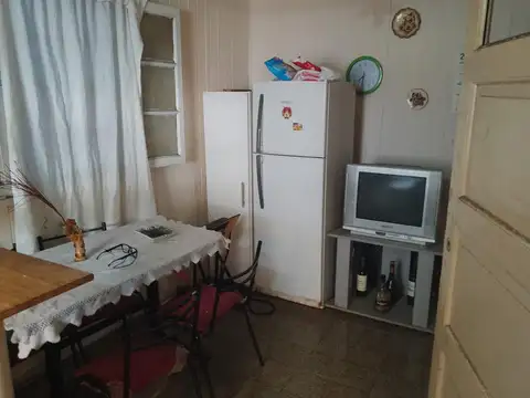 Depto Tipo Casa en Venta 40 años