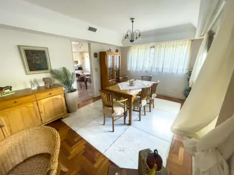 Departamento en Alquiler con 1 cocheras