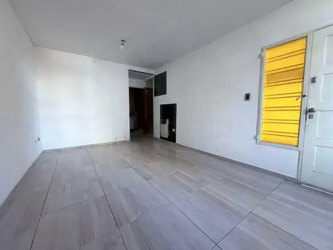 Casa 4 ambientes 