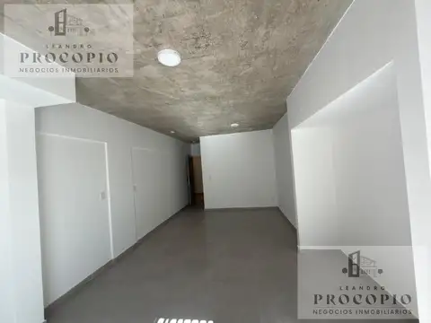 Departamento en Alquiler con 1 cochera