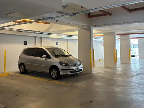 Cochera en Venta Cubierta