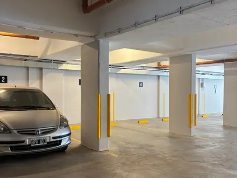 Cochera en Venta Fija