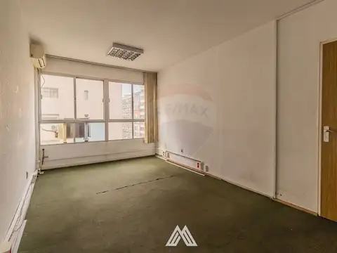 Oficina en Alquiler en Centro , $U 25.000