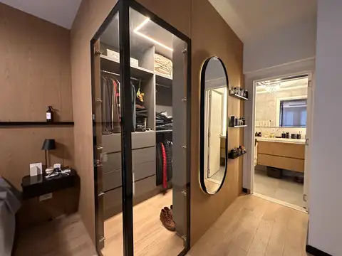 VENTA DEPARTAMENTO TRES AMBIENTES DE GRAN CATEGORIA 94M2 EDIFICIO ISERNIA SUITS VILLA BOSCH