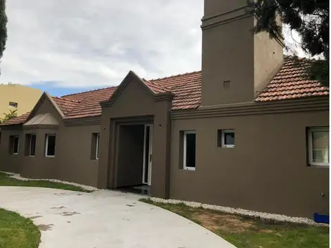 Quinta - Banco Provincia De Bs. As.