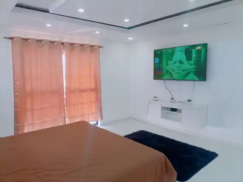 CASA 5 AMBIENTES EN  VENTA MONTE GRANDE PILETA