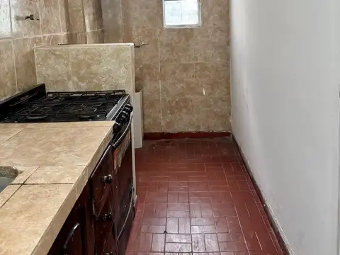 Departamento 4 ambientes con 1 baño