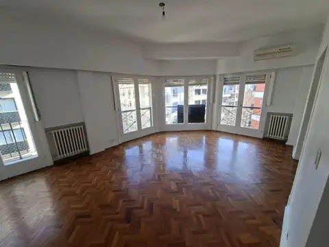 Departamento en Venta de 4 dormitorios