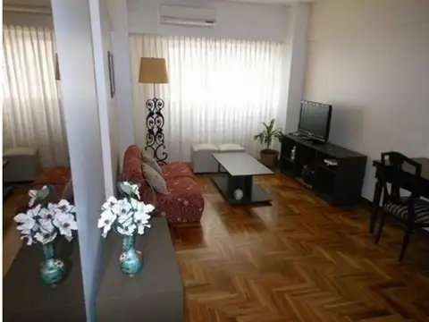 Amplio y luminoso 3 ambientes en Belgrano