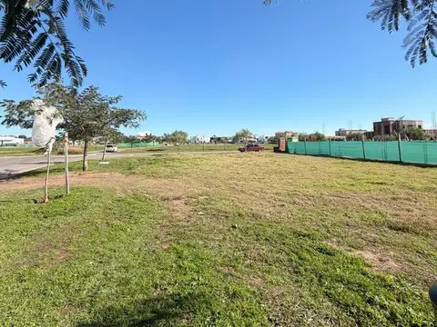 Lote en Venta B° VILLAGE JOVEN