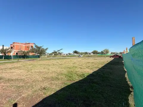 Terreno en Venta en Village Joven, USD 118.000
